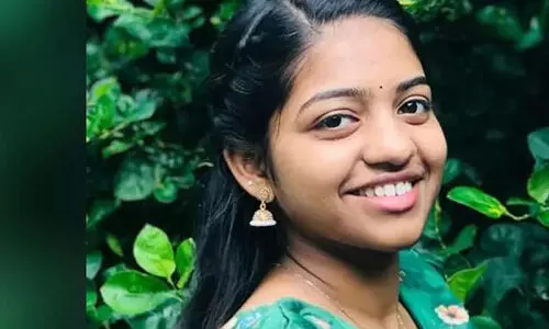 പീച്ചി ഡാം റിസര്വോയറില് വീണ ഒരു പെണ്കുട്ടി കൂടി മരിച്ചു പീച്ചി ഡാം റിസര്വോയറില് വീണ ഒരു പെണ്കുട്ടി കൂടി മരിച്ചു