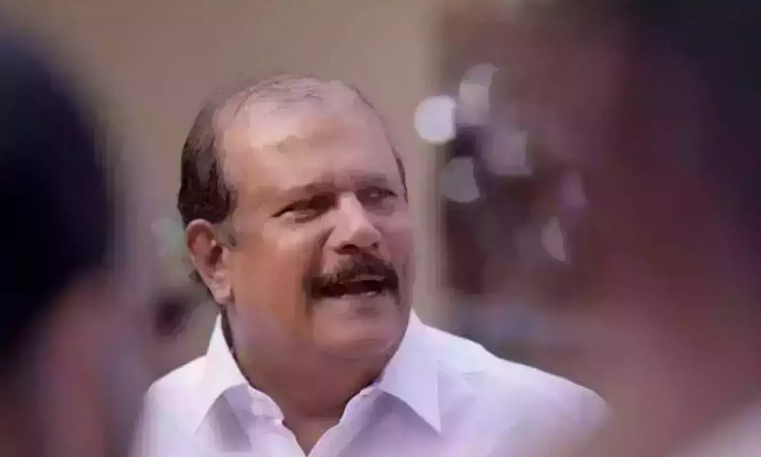 ജബല്പൂരില് വൈദികന് നേരെയുണ്ടായ ആക്രമണം; പരിഹാസവുമായി പി സി ജോര്ജ് ജബല്പൂരില് വൈദികന് നേരെയുണ്ടായ ആക്രമണം; പരിഹാസവുമായി പി സി ജോര്ജ്