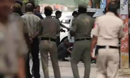 ബൈക്കപകടത്തില്‍ മരിച്ച യുവാവിന്റെ ബൈക്ക് മോഷ്ടിച്ച മൂന്നംഗ സംഘവും അപകടത്തില്‍ പെട്ടു