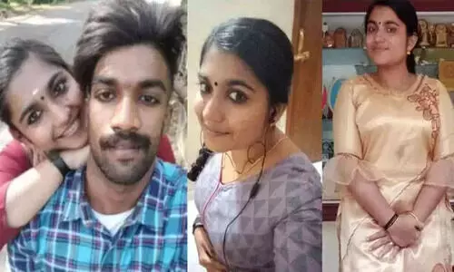 പാറശ്ശാല ഷാരോണ് വധക്കേസ്; ഗ്രീഷ്മ കുറ്റക്കാരി പാറശ്ശാല ഷാരോണ് വധക്കേസ്; ഗ്രീഷ്മ കുറ്റക്കാരി