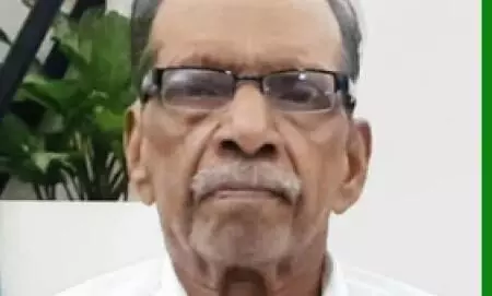 മുസ്ലിം ലീഗ് നേതാവും മതപണ്ഡിതനുമായ കെ എസ് മൗലവി അന്തരിച്ചു മുസ്ലിം ലീഗ് നേതാവും മതപണ്ഡിതനുമായ കെ എസ് മൗലവി അന്തരിച്ചു