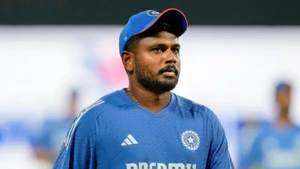 സഞ്ജു വിജയ് ഹസാരെയില് കളിക്കാന് സന്നദ്ധനായിരുന്നുവെന്ന് റിപ്പോര്ട്ട് സഞ്ജു വിജയ് ഹസാരെയില് കളിക്കാന് സന്നദ്ധനായിരുന്നുവെന്ന് റിപ്പോര്ട്ട്