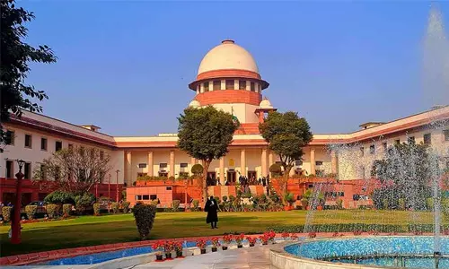 വഖ്ഫ് ഭേദഗതി നിയമം പ്രാബല്യത്തില്; സുപ്രിംകോടതി ഹരജികള് പരിഗണിക്കുക 16ന് വഖ്ഫ് ഭേദഗതി നിയമം പ്രാബല്യത്തില്; സുപ്രിംകോടതി ഹരജികള് പരിഗണിക്കുക 16ന്