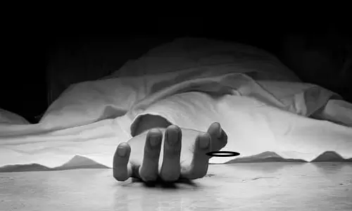 മകന് അമ്മയെ ഹോളോബ്രിക്സ് കൊണ്ട് തലയ്ക്കടിച്ചു കൊന്നു മകന് അമ്മയെ ഹോളോബ്രിക്സ് കൊണ്ട് തലയ്ക്കടിച്ചു കൊന്നു