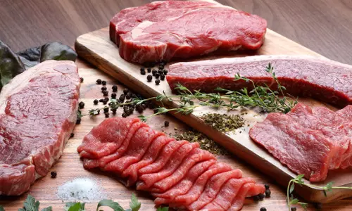 ഇന്ത്യയുടെ ഹലാല് വ്യാപാരത്തില് വന്കുതിപ്പ്; 2023ലെ വ്യാപാരം 44,000 കോടി രൂപയ്ക്കരികെ ഇന്ത്യയുടെ ഹലാല് വ്യാപാരത്തില് വന്കുതിപ്പ്; 2023ലെ വ്യാപാരം 44,000 കോടി രൂപയ്ക്കരികെ