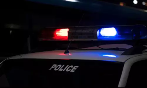 വിവാഹമോചന ഹരജി പിന്‍വലിച്ചില്ല; ഭാര്യയുടെ വീടിന് മുന്നില്‍ തീകൊളുത്തി ആത്മഹത്യ ചെയ്ത് യുവാവ്