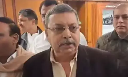 പ്രതിപക്ഷ അംഗങ്ങളെ വഖ്ഫ് ബില്‍ പാനലില്‍ നിന്നു സസ്‌പെന്‍ഡ് ചെയ്തു