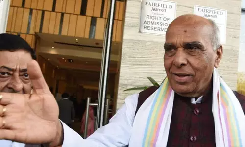 വഖ്ഫ് നിയമഭേദഗതി: ലോക്‌സഭാ സ്പീക്കര്‍ക്ക് കത്തെഴുതി പ്രതിപക്ഷ എംപിമാര്‍; ഫോണില്‍ നിര്‍ദേശം സ്വീകരിച്ച് സസ്‌പെന്‍ഡ് ചെയ്‌തെന്ന്