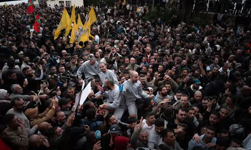 200 ഫലസ്തീനികളെ മോചിപ്പിച്ച് ഇസ്രായേല്; 39 വര്ഷമായി തടവിലുള്ള മുഹമ്മദ് അല് തൗസിനും മോചനം (വീഡിയോകള്) 200 ഫലസ്തീനികളെ മോചിപ്പിച്ച് ഇസ്രായേല്; 39 വര്ഷമായി തടവിലുള്ള മുഹമ്മദ് അല് തൗസിനും മോചനം (വീഡിയോകള്)