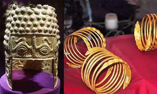 മ്യൂസിയത്തില് നിന്ന് 2,500 വര്ഷം പഴക്കമുള്ള സ്വര്ണ ഹെല്മെറ്റ് കവര്ന്നു മ്യൂസിയത്തില് നിന്ന് 2,500 വര്ഷം പഴക്കമുള്ള സ്വര്ണ ഹെല്മെറ്റ് കവര്ന്നു