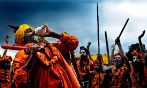 അഖണ്ഡ ഹിന്ദുരാഷ്ട്രത്തിന്റെ ഭരണഘടന തയ്യാറായി; ക്രിസ്ത്യാനികള്ക്കും മുസ്ലിംകള്ക്കും വോട്ടവകാശമില്ല അഖണ്ഡ ഹിന്ദുരാഷ്ട്രത്തിന്റെ ഭരണഘടന തയ്യാറായി; ക്രിസ്ത്യാനികള്ക്കും മുസ്ലിംകള്ക്കും വോട്ടവകാശമില്ല