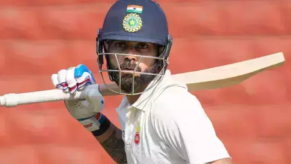 രഞ്ജിയിലും കോഹ്‌ലിക്ക് നിരാശ; ആറ് റണ്‍സെടുത്ത് പുറത്ത്; കുറ്റി തെറിപ്പിച്ചത് ഹിമാന്‍ഷു സാങ്വാന്‍