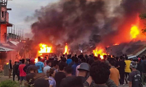 സുപ്രീംകോടതി ജഡ്ജിമാരുടെ സംഘം മണിപ്പൂരിലേക്ക്