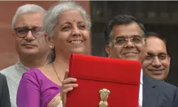 ബജറ്റ്; എ.ഐ. പഠനത്തിന് മൂന്ന് സെന്റര് ഓഫ് എക്സലന്സ്, 500 കോടി; 75000 മെഡിക്കല് സീറ്റുകള് അനുവദിക്കും ബജറ്റ്; എ.ഐ. പഠനത്തിന് മൂന്ന് സെന്റര് ഓഫ് എക്സലന്സ്, 500 കോടി; 75000 മെഡിക്കല് സീറ്റുകള് അനുവദിക്കും