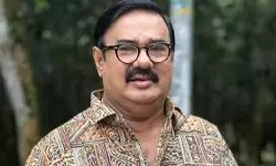 ലൈംഗികാതിക്രമം; മണിയന്പിള്ള രാജുവിനെതിരെ കുറ്റപത്രം സമര്പ്പിച്ചു ലൈംഗികാതിക്രമം; മണിയന്പിള്ള രാജുവിനെതിരെ കുറ്റപത്രം സമര്പ്പിച്ചു