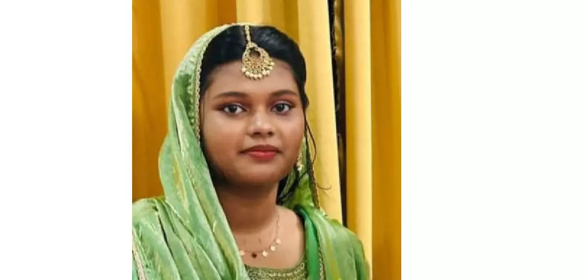 മഞ്ചേരിയിൽ യുവതി ജീവനൊടുക്കിയ നിലയിൽ മഞ്ചേരിയിൽ യുവതി ജീവനൊടുക്കിയ നിലയിൽ