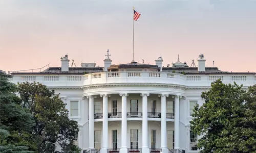 ഗസയില്‍ യുഎസ് സൈനികരെ വിന്യസിക്കില്ലെന്ന് വൈറ്റ്ഹൗസ്; കുടിയൊഴിപ്പിക്കല്‍ താല്‍ക്കാലികമെന്നും വാദം