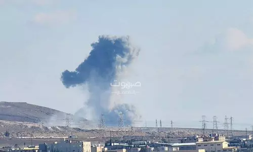 സിറിയയില് ഇസ്രായേലി വ്യോമാക്രമണം സിറിയയില് ഇസ്രായേലി വ്യോമാക്രമണം