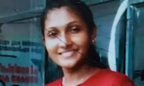 അധ്യാപകന്‍ മാനസികമായി പീഡിപ്പിച്ചെന്ന് പരാതി; പത്തനംതിട്ടയില്‍ വിദ്യാര്‍ഥിനി തൂങ്ങി മരിച്ചു