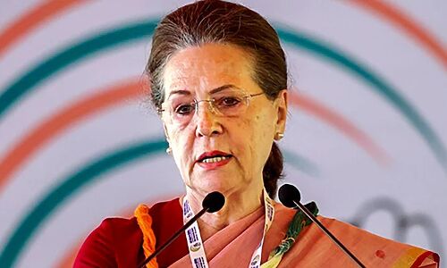 ഭക്ഷ്യസുരക്ഷാ നിയമം: 14 കോടി വരുന്ന ജനങ്ങള്‍ പുറത്ത്; ജനസംഖ്യാ സെന്‍സസ് നടപ്പിലാക്കണം: സോണിയ ഗാന്ധി