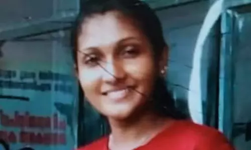 അധ്യാപകന്‍ മാനസികമായി പീഡിപ്പിച്ചെന്ന് പരാതി; പത്തനംതിട്ടയില്‍ വിദ്യാര്‍ഥിനി തൂങ്ങി മരിച്ചു