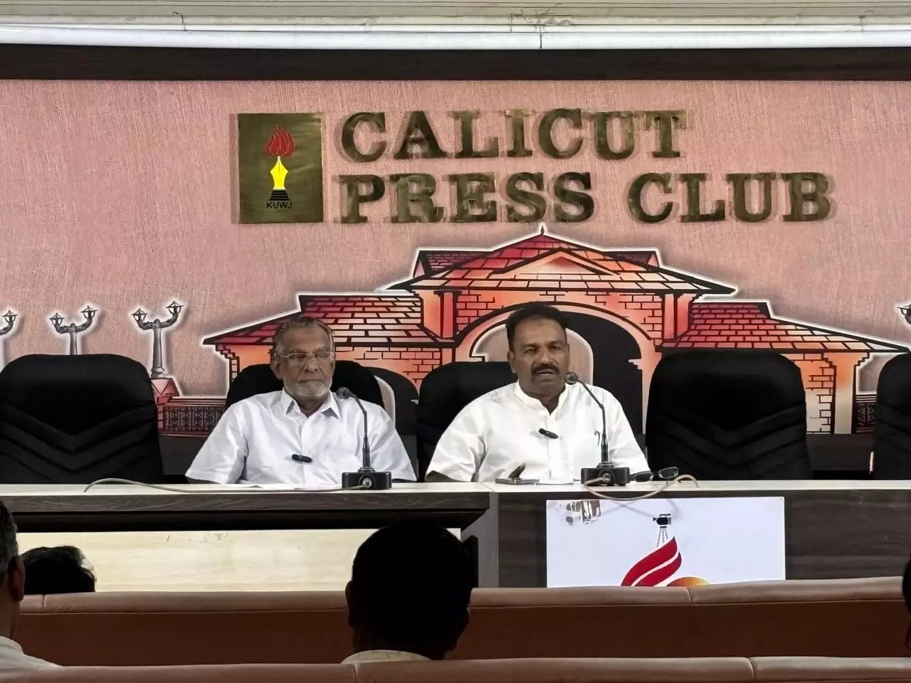 വഖ്ഫ് സംരക്ഷണം സാമൂഹിക സുരക്ഷയ്ക്ക്;  എസ്ഡിപിഐ വഖ്ഫ് സംരക്ഷണ റാലിയും മഹാസമ്മേളനവും