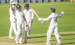 ആദ്യ ഇന്നിങ്‌സിലെ ഒരു റണ്‍ തുണ; രഞ്ജിയില്‍ ആറ് വര്‍ഷത്തിന് ശേഷം സെമിയില്‍ കടന്ന് കേരളം; മിന്നിച്ച് സല്‍മാനും അസ്ഹറുദ്ദീനും