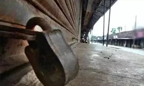 വയനാട്ടില്‍ യുഡിഎഫ് ഹര്‍ത്താല്‍ തുടങ്ങി; ലക്കിടിയില്‍ പോലിസും യുഡിഎഫ് പ്രവര്‍ത്തകരും തമ്മില്‍ സംഘര്‍ഷം