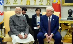 യുഎസ് സുപ്രിംകോടതി വിധിക്ക് പിന്നാലെ ഇന്ത്യ-യുഎസ് ഇടക്കാല വ്യാപാരക്കരാര് മാറ്റിവച്ചു യുഎസ് സുപ്രിംകോടതി വിധിക്ക് പിന്നാലെ ഇന്ത്യ-യുഎസ് ഇടക്കാല വ്യാപാരക്കരാര് മാറ്റിവച്ചു