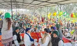 ചര്‍ച്ചക്കൊരുങ്ങി കേന്ദ്രം; പ്രതീക്ഷയോടെ കര്‍ഷകര്‍