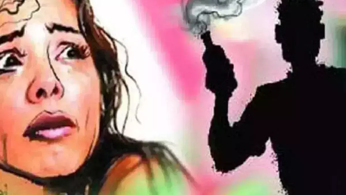 ആന്ധ്രയില്‍ യുവതിയെ കുത്തിയ ശേഷം മുഖത്ത് ആസിഡ് ഒഴിച്ച് യുവാവ്