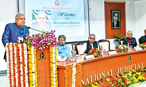 ഉന്നതപദവികളില്‍ നിയമനം നടത്താനുള്ള സമിതികളില്‍ ചീഫ്ജസ്റ്റിസ് വേണമോയെന്ന് ഉപരാഷ്ട്രപതി