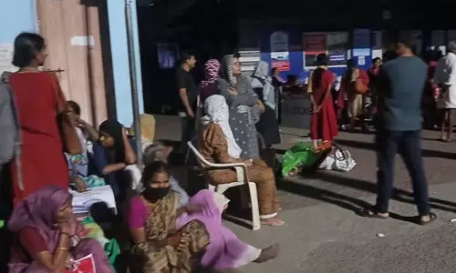 പാലക്കാട് ജില്ലാ ആശുപത്രിയില്‍ വന്‍തീപിടിത്തം