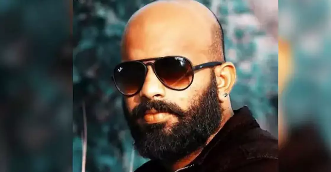പത്തനംതിട്ട ജിതിന് കൊലപാതകം; പ്രതി പിടിയില് പത്തനംതിട്ട ജിതിന് കൊലപാതകം; പ്രതി പിടിയില്