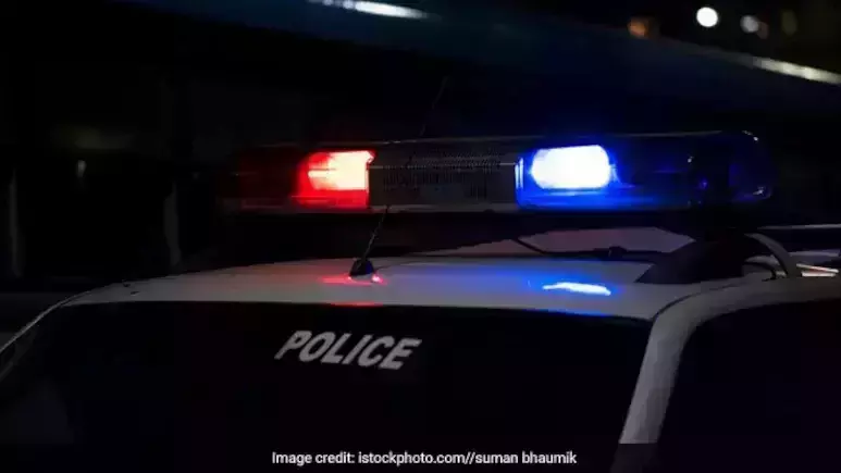 ക്രിക്കറ്റ് ബോള്‍ ശരീരത്തില്‍ തട്ടി; പ്രതികരിച്ച യുവാവിനെ ബാറ്റുകൊണ്ട് അടിച്ചുകൊന്നു