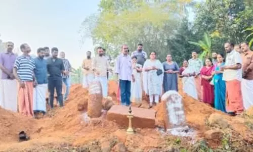 മെൻഹിർ ശിവലിംഗമാണെന്ന് തെറ്റിദ്ധരിച്ചു; പാലായിലെ വിവാദത്തിൽ വിശദീകരണവുമായി എതിരൻ കതിരവൻ