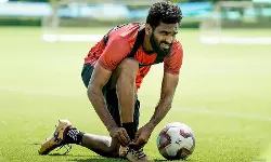 ഞാന്‍ കുംഭമേളയില്‍ കുളിച്ചില്ല, ചൊറി വരുത്താന്‍ താത്പര്യമില്ല,  വൃത്തിയില്ലാത്ത വെള്ളമാണ്: ഫുട്‌ബോള്‍ താരം സി കെ വിനീത്