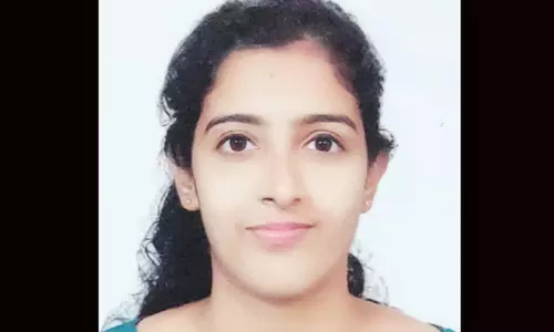 സ്‌കൂട്ടറും മിനിലോറിയും കൂട്ടിയിടിച്ച് യുവതി മരിച്ചു