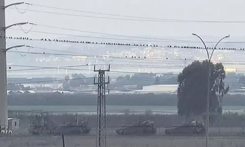 വെസ്റ്റ്ബാങ്കില് മെര്ക്കാവ ടാങ്കുകള് വിന്യസിച്ച് ഇസ്രായേല് വെസ്റ്റ്ബാങ്കില് മെര്ക്കാവ ടാങ്കുകള് വിന്യസിച്ച് ഇസ്രായേല്