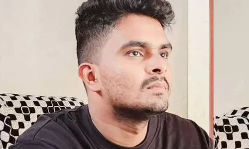 വെഞ്ഞാറമൂടില് കൊലപാതക പരമ്പര; അഞ്ചു പേരെ കൊന്നെന്ന് യുവാവ്; അഞ്ച് മൃതദേഹങ്ങള് കണ്ടെത്തി വെഞ്ഞാറമൂടില് കൊലപാതക പരമ്പര; അഞ്ചു പേരെ കൊന്നെന്ന് യുവാവ്; അഞ്ച് മൃതദേഹങ്ങള് കണ്ടെത്തി