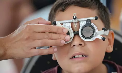 ദിവസം ഒരു മണിക്കൂര്‍ മൊബൈല്‍ഫോണ്‍ സ്‌ക്രീനില്‍ നോക്കിയാലും ഹ്രസ്വദൃഷ്ടി സാധ്യത 21 ശതമാനം വര്‍ധിക്കുമെന്ന് പഠനം