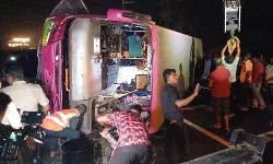 เดฆเตเดถเตเดฏเดชเดพเดค เดชเตเดคเตเดคเดจเดคเตเดคเดพเดฃเดฟเดฏเดฟเตฝ เดฌเดธเต เดฎเดฑเดฟเดเตเดเต 16 เดชเตเตผเดเตเดเต เดชเดฐเดฟเดเตเดเต เดฆเตเดถเตเดฏเดชเดพเดค เดชเตเดคเตเดคเดจเดคเตเดคเดพเดฃเดฟเดฏเดฟเตฝ เดฌเดธเต เดฎเดฑเดฟเดเตเดเต 16 เดชเตเตผเดเตเดเต เดชเดฐเดฟเดเตเดเต