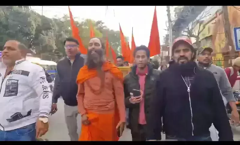 മസ്ജിദിനു സമീപം ഹനുമാൻ ഭജന നടത്താൻ ശ്രമിച്ച് ഹിന്ദുത്വർ