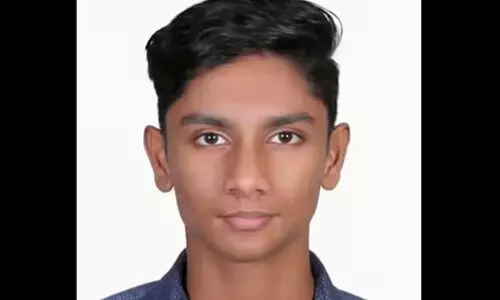 പ്ലസ് ടു വിദ്യാര്‍ഥി തൂങ്ങിമരിച്ച നിലയില്‍; പരീക്ഷ തുടങ്ങുന്നതിന് മുമ്പാണ് മൃതദേഹം കണ്ടെത്തിയത്