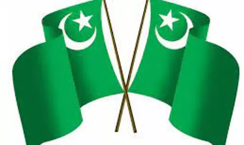 വാര്ഡ് പുനര്വിഭജനം; മുസ് ലിം ലീഗ് സുപ്രിം കോടതിയില്; തടസഹരജിയുമായി സര്ക്കാരും വാര്ഡ് പുനര്വിഭജനം; മുസ് ലിം ലീഗ് സുപ്രിം കോടതിയില്; തടസഹരജിയുമായി സര്ക്കാരും