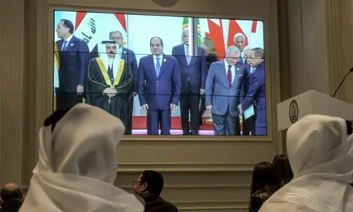 ഗസയുടെ പുനര്നിര്മാണം; അറബ് നേതാക്കളുടെ ചര്ച്ച തുടങ്ങി ഗസയുടെ പുനര്നിര്മാണം; അറബ് നേതാക്കളുടെ ചര്ച്ച തുടങ്ങി