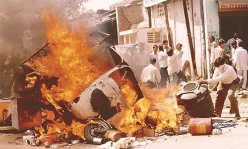 ഗുജറാത്ത് വംശഹത്യ: 14 സാക്ഷികളുടെ സുരക്ഷ പിന്വലിച്ച് കേന്ദ്രസര്ക്കാര് ഗുജറാത്ത് വംശഹത്യ: 14 സാക്ഷികളുടെ സുരക്ഷ പിന്വലിച്ച് കേന്ദ്രസര്ക്കാര്