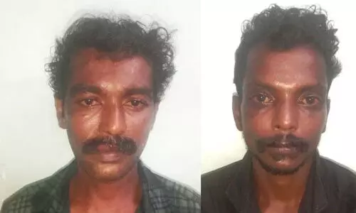 നമ്പര്പ്ലേറ്റ് മറച്ചുവെച്ച ബൈക്കിലെത്തി മാല പൊട്ടിച്ചവര് പിടിയില് നമ്പര്പ്ലേറ്റ് മറച്ചുവെച്ച ബൈക്കിലെത്തി മാല പൊട്ടിച്ചവര് പിടിയില്