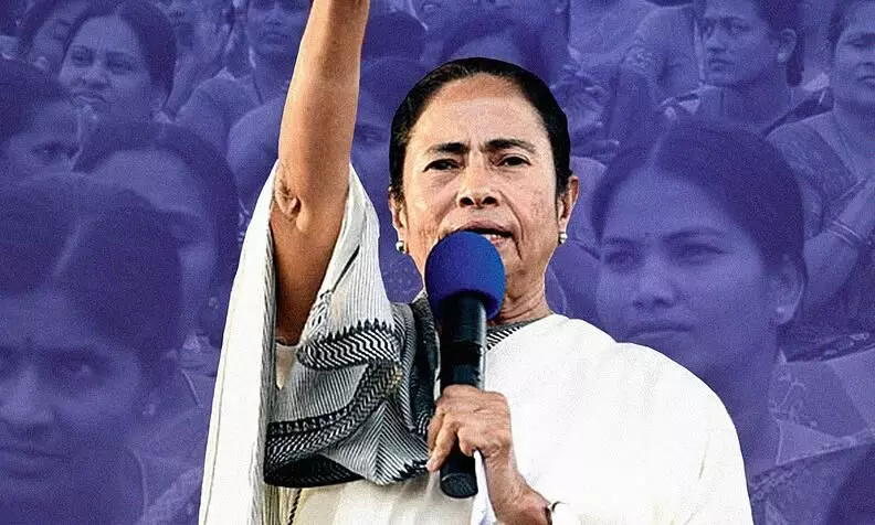 രാജ്യത്തെ എല്ലാവര്ക്കും സ്വന്തം മതം ആചരിക്കാനുള്ള അവകാശമുണ്ട്: മമത ബാനര്ജി രാജ്യത്തെ എല്ലാവര്ക്കും സ്വന്തം മതം ആചരിക്കാനുള്ള അവകാശമുണ്ട്: മമത ബാനര്ജി