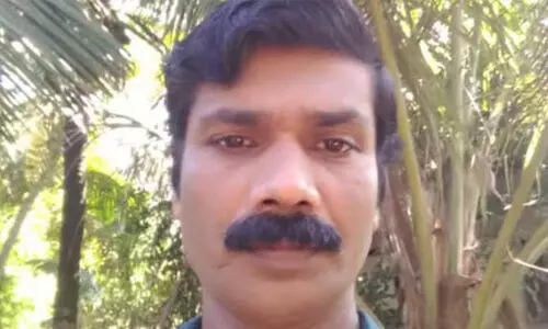 മകന്റെ മര്ദനത്തില് പരുക്കേറ്റ അച്ഛന് മരിച്ചു മകന്റെ മര്ദനത്തില് പരുക്കേറ്റ അച്ഛന് മരിച്ചു